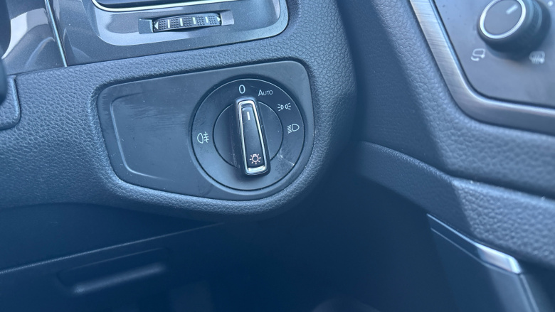 Volkswagen Golf 1.5 TSI EVO SE [Nav] 5dr Petrol Hatchback